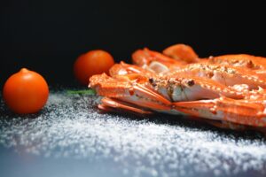 カニ缶詰と冷凍カニの使い道はどちらが優れているのか？